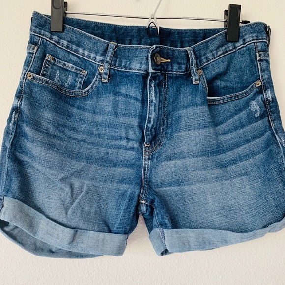 Uniqlo Pants - Uniqlo Cuffed denim shorts 28 blue